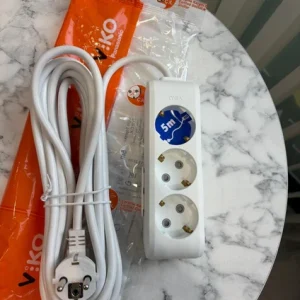 Viko 3’lü Topraklı Uzatma Kablosu 5 Metre Beyaz Renk Dayanıklı PVC Dış Kaplama Anahtarsız